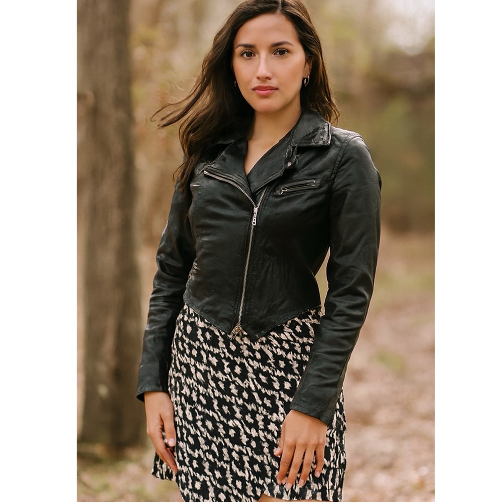 H&M Asymmetric Monochrome Houndstooth/Aztec Skirt